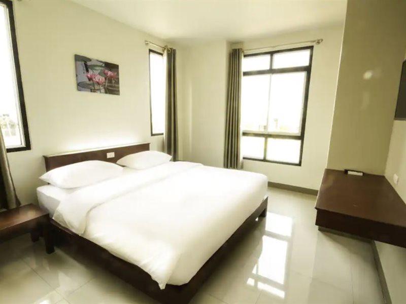 Bestiny Hotel & Restaurant Phetchabun Exteriör bild
